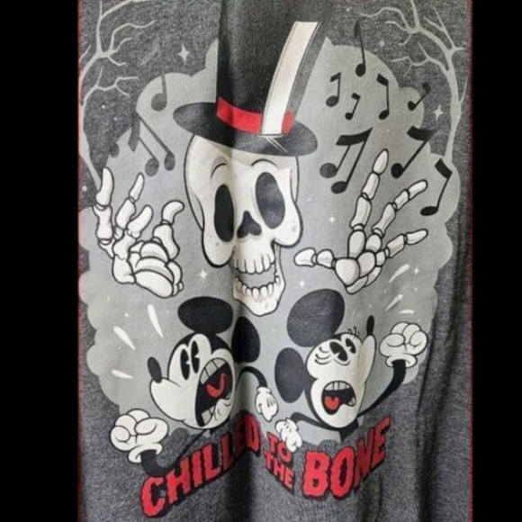TORRID/DISNEY Plus Size Halloween Hoodie -Cozy Fleece Skulls/Mickey- Mul… - Picture 8 of 16
